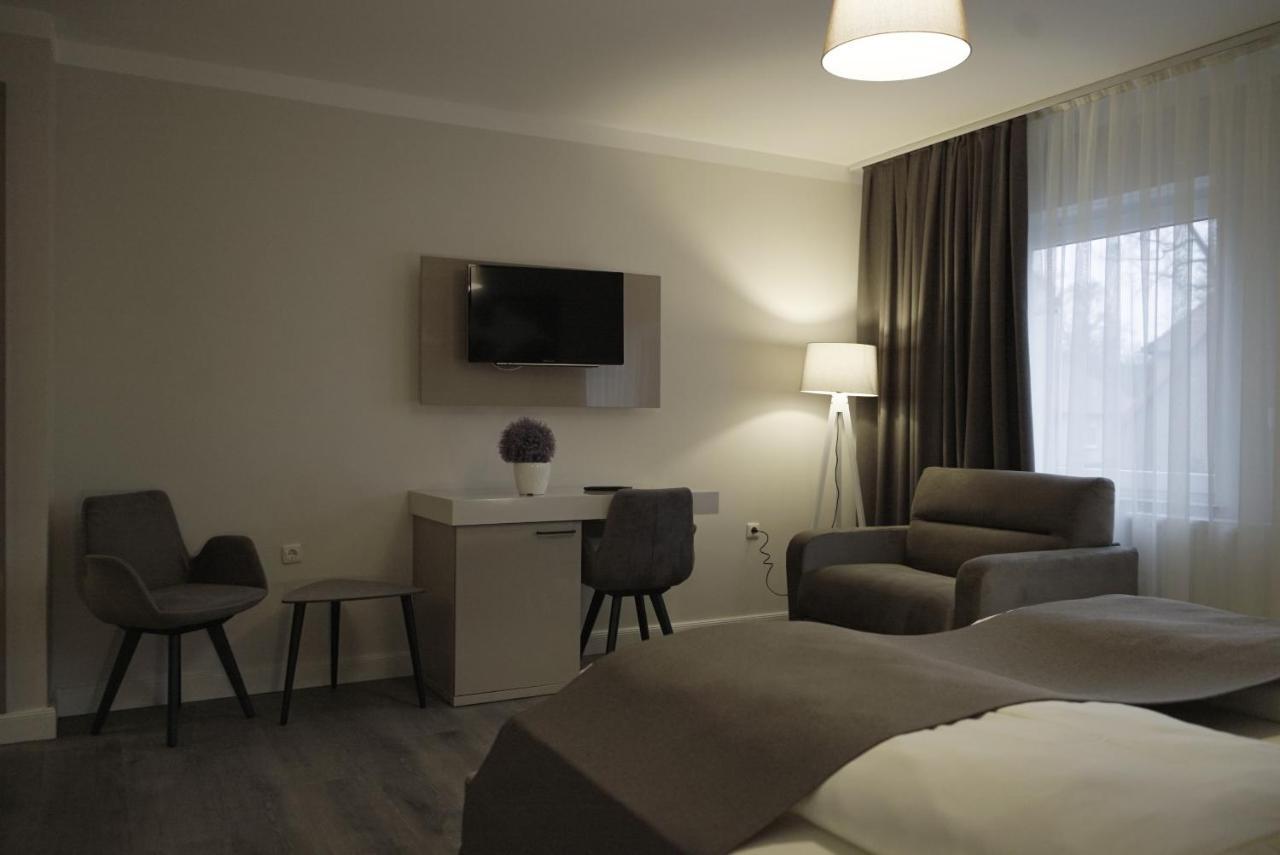 ביספינגן Hotel Bispinger Hof מראה חיצוני תמונה